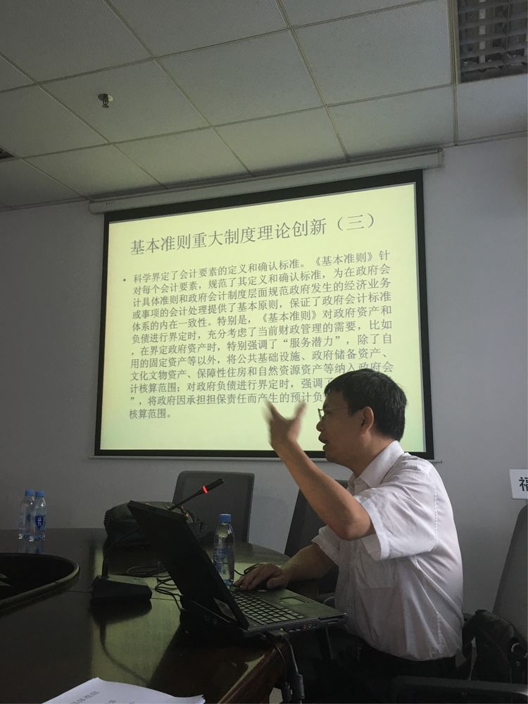 微信图片_20179.jpg